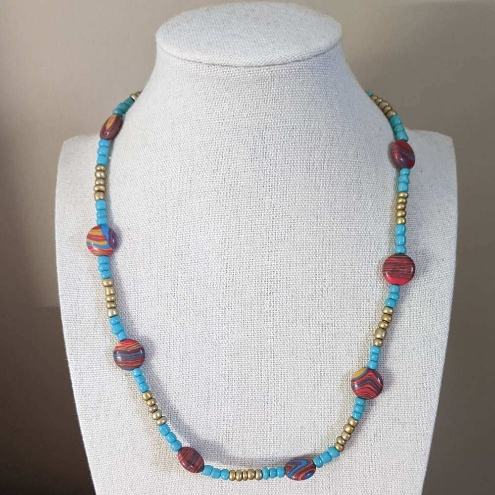 Elegant Beaded Necklace with Turquoise and Gold Accents
